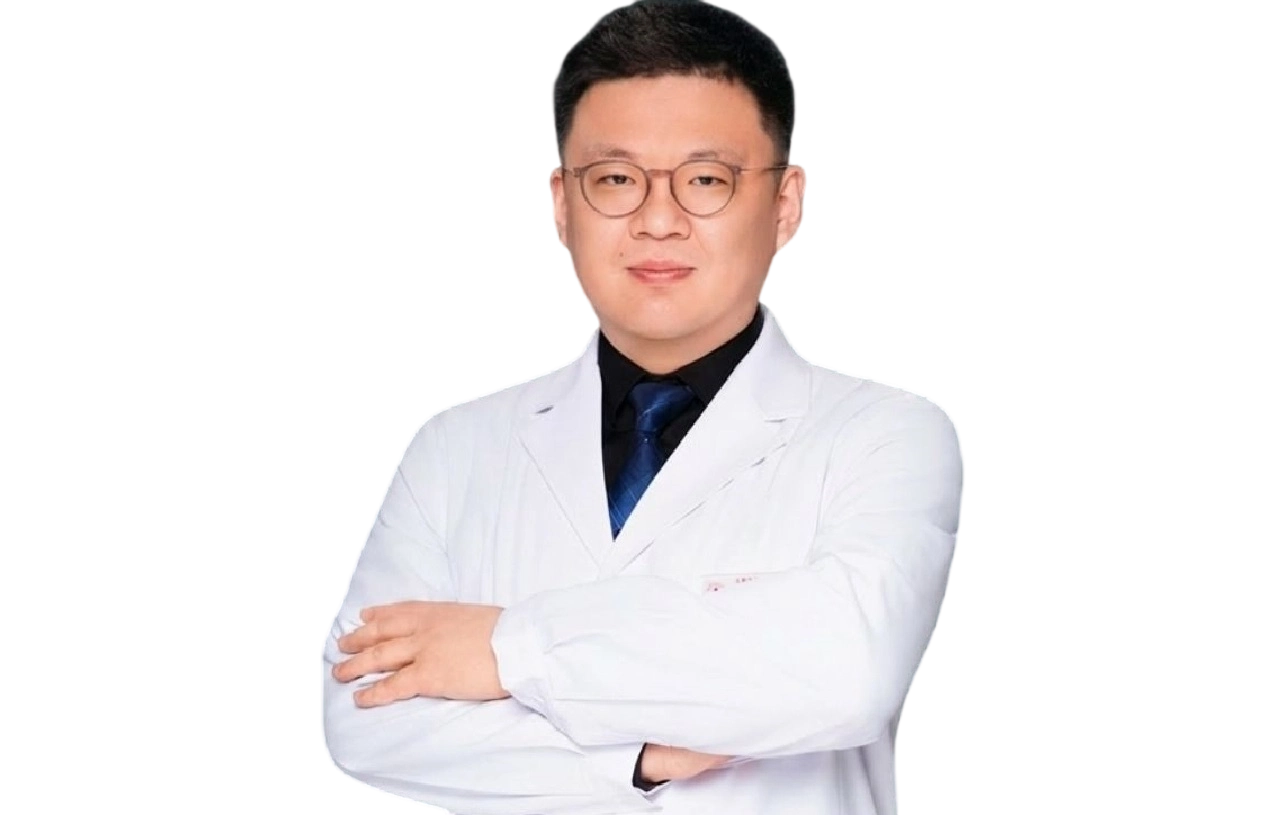 北京莱佛士医院_手术外科_郑鑫
